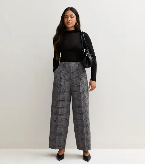 New Look Women's Petite Grey Checked Wide Leg Trousers