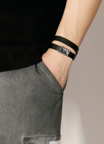 Logo Plaque Leather Bracelet