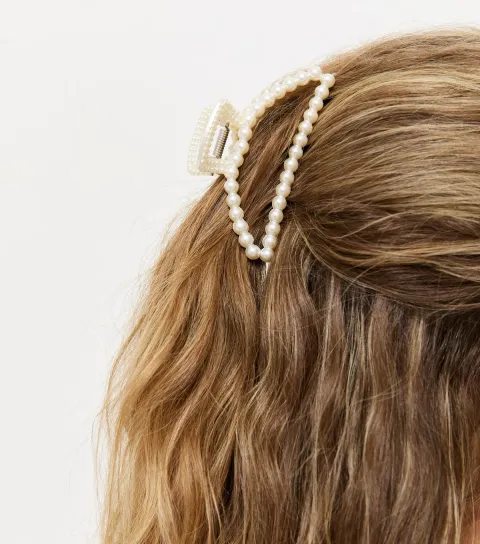 New Look Off White Faux Pearl Curved Hair Claw