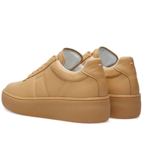 22 Sub Low Sneaker