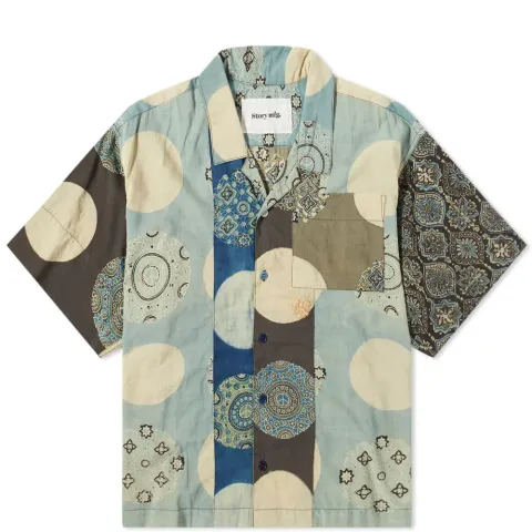 Story mfg. Greetings Vacation Shirt