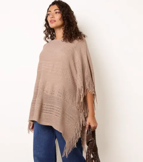 Blue Vanilla Women's Oatmeal Knitted Fringed Cape