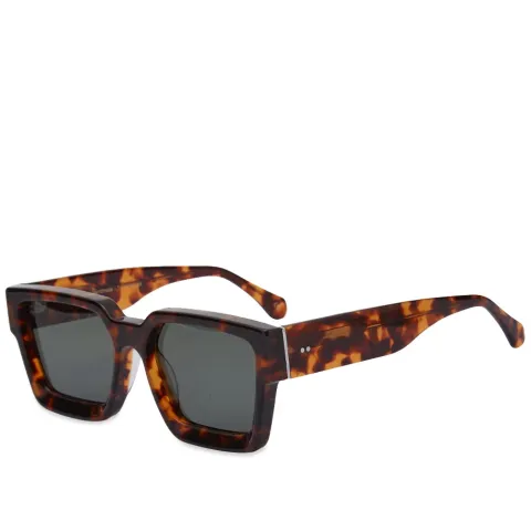 07 Sunglasses