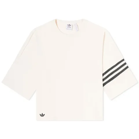 Neu Classics Cropped T-Shirt
