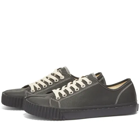 Low Top Tabi Sneakers