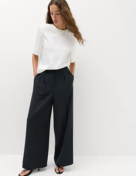 Marks & Spencer Pleated Wide Leg Trousers Black