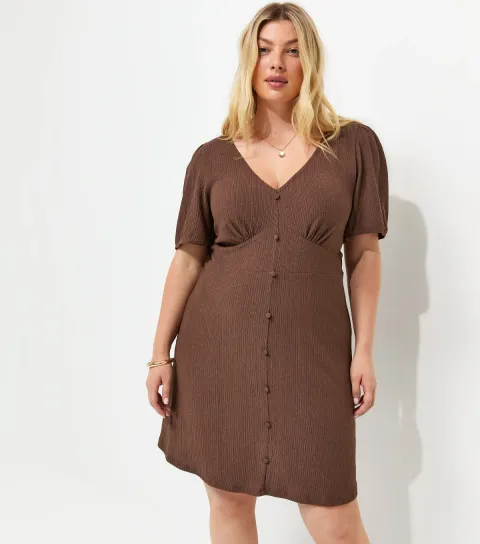 Women's Plus Size Dark Brown Textured V-Neck Short Sleeve Mini Dress Curves