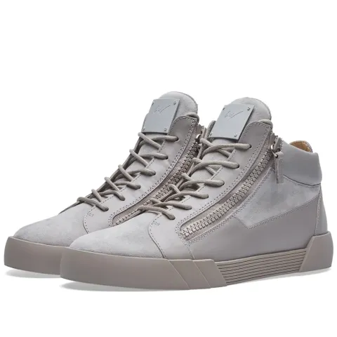 Shark Sole Mid Sneaker