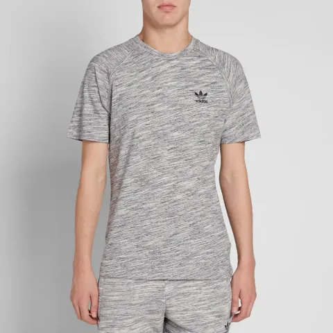 PT Tee