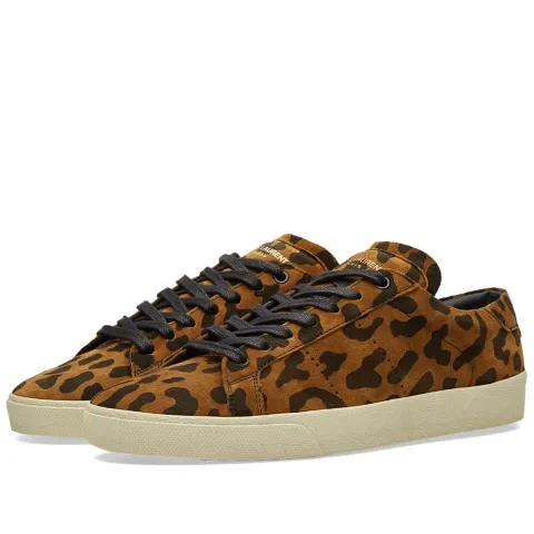 06 Sneaker