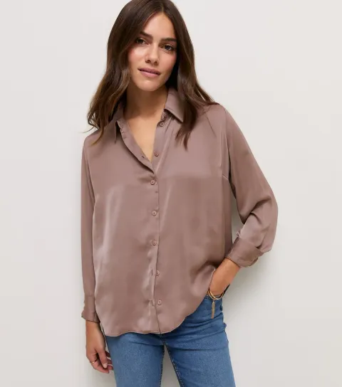 Women's Petite Mink Satin Long Sleeve Shirt