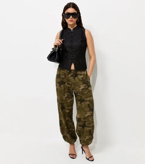 Women's Black Lace Black Sleeveless Blouse