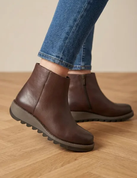 Jones Bootmaker Leather Chunky Wedge Ankle Boots Brown