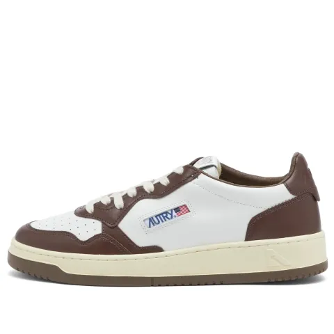 Medalist Low Leather Sneaker
