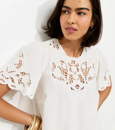 Women's Cream Cutwork Embroidered Scallop Edge T-Shirt