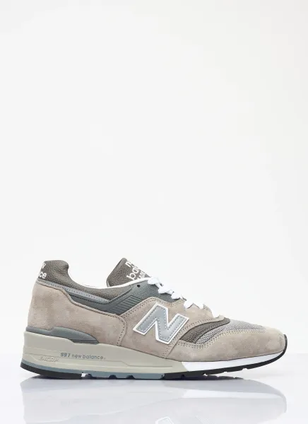 997 Sneakers