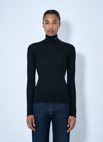 Ribbed Turtleneck Top