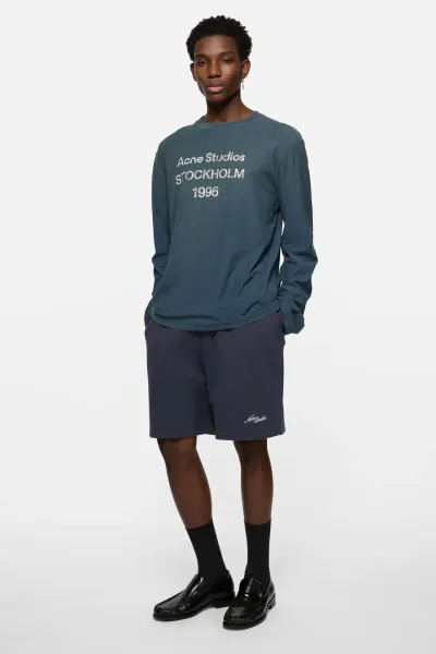 Fleece shorts with logo