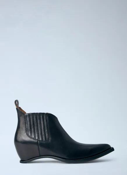 Heel-Less Western Chelsea Boots