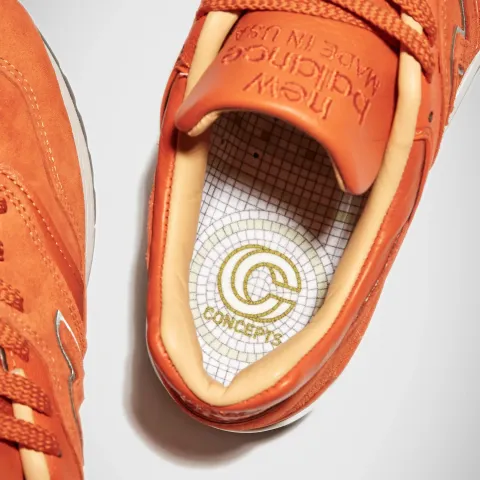 x Concepts M997TNY 'Luxury Goods'