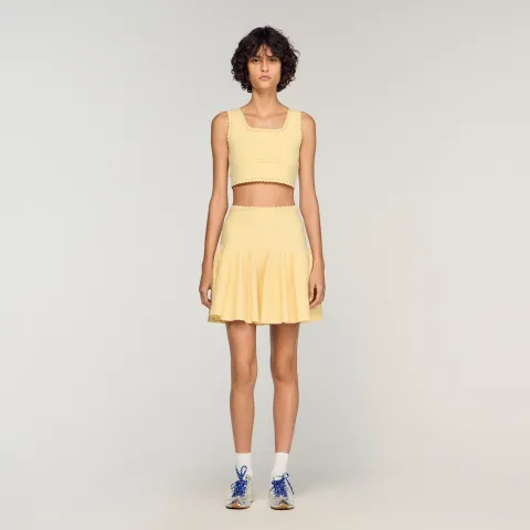 Short knit skater skirt