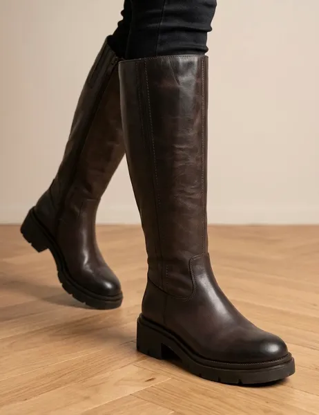Leather Block Heel Knee High Boots Brown
