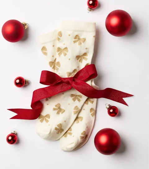 New Look Cream Cotton Rich Christmas Sparkle Bow Ankle Socks