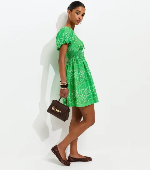 Women's Green Crepe Floral Print Puff Sleeve Shirred Mini Dress
