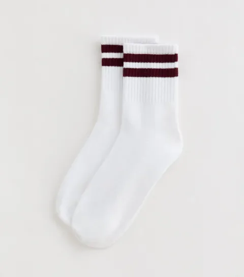 Burgundy Stripe Trim Tube Socks