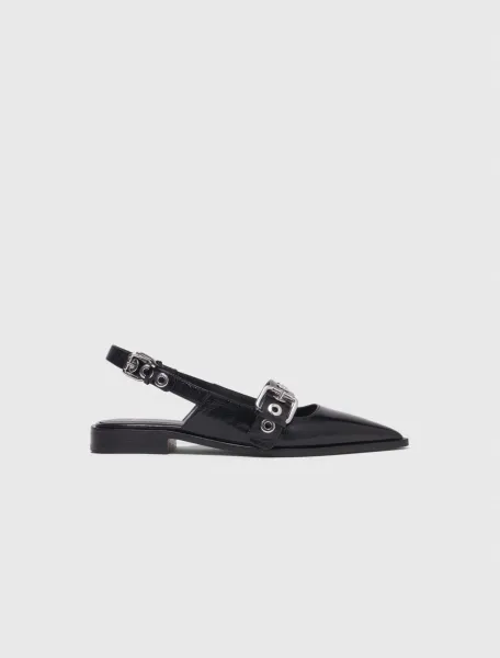 Flat leather strap slingbacks