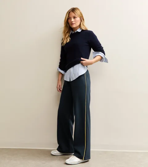 New Look Women's Navy Side Stripe Wide Leg Joggers