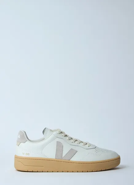 V-90 O.T Sneakers