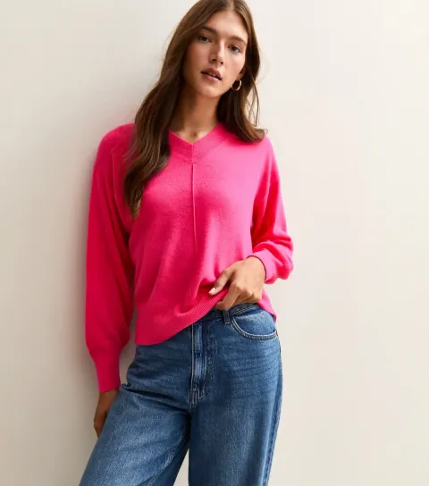 Women's Bright Pink V-Neck Jumper