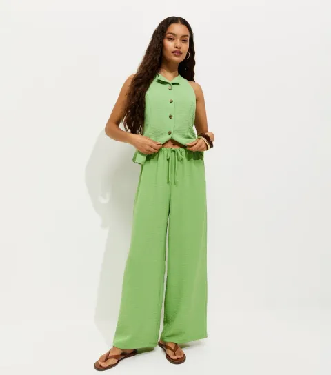 Women's Petite Light Green Drawstring Waist Wide Leg Trousers