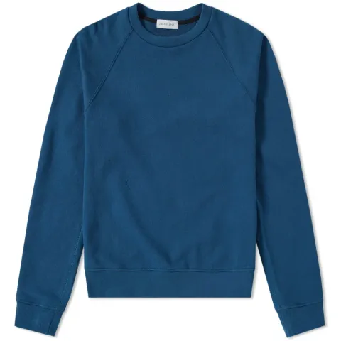 Raglan Crew
