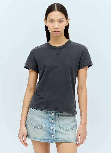 AC Straight T-Shirt