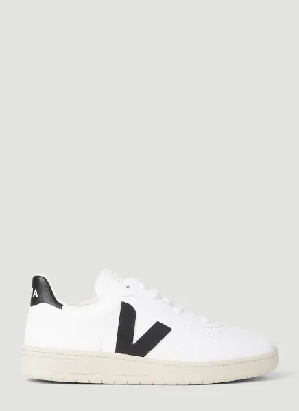 V-10 CWL Sneakers