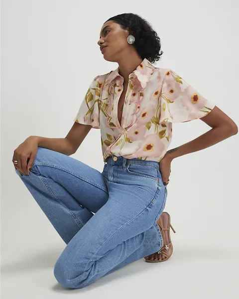 Floral Angel Sleeve Scallop Trim Top