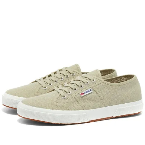 2750 Cotu Classic