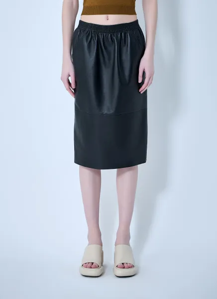 Knee-Length Pencil Skirt