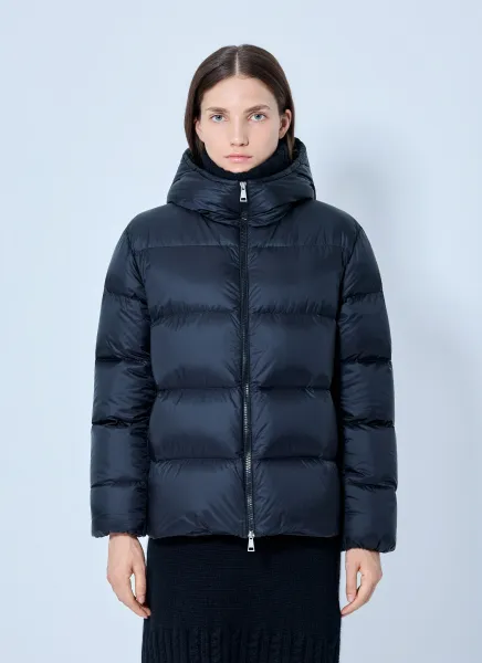 Moncler Feligule Hooded Short Down Jacket