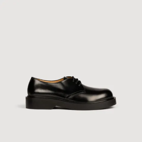 Patent leather derbies