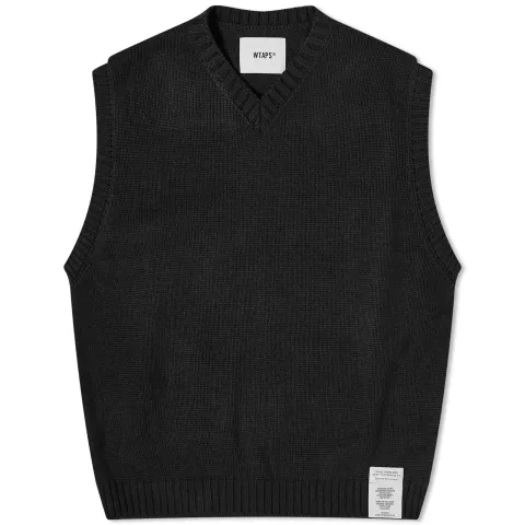 01 Knitted Vest