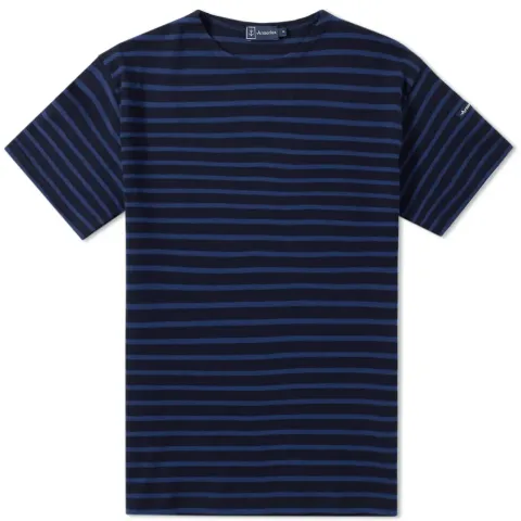 1524 Doélan Tee