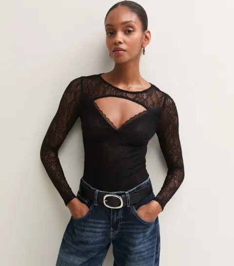 New Look Women's Black Lace Front Cutout Long Sleeve Bodysuit