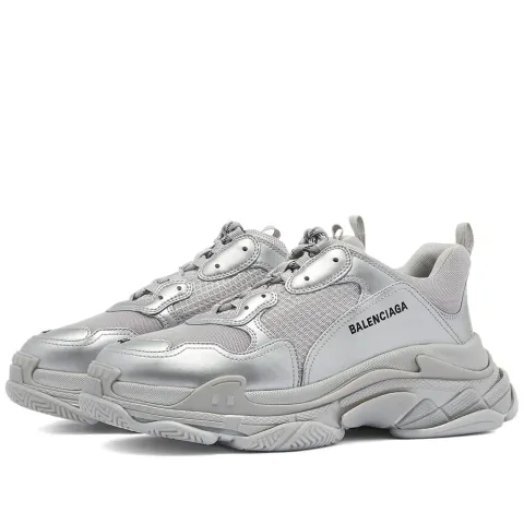 Triple S Sneaker