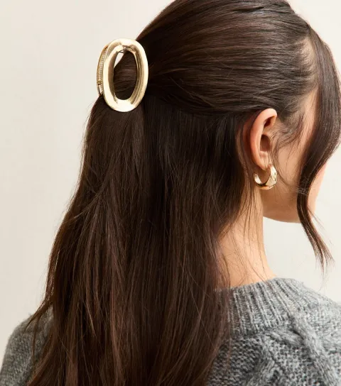 Gold Circular Metallic Hair Clip