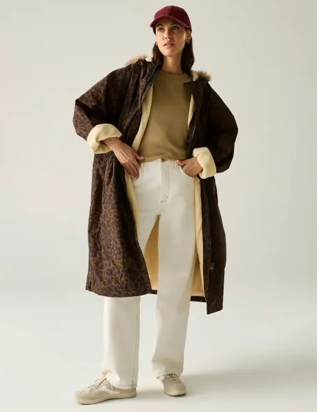 Regatta Leopard Print Padded Hooded Changing Robe