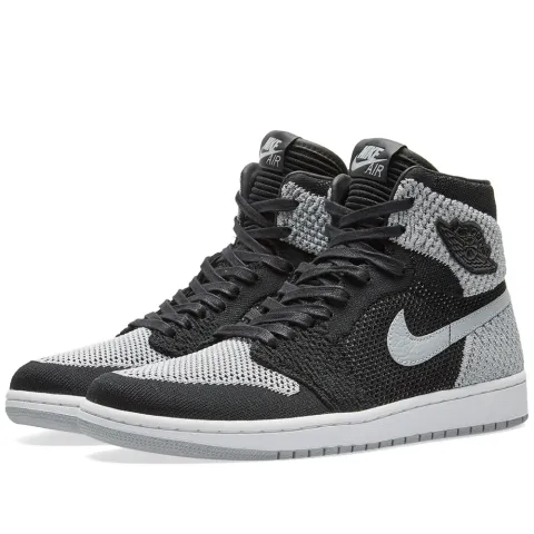 Air Jordan 1 Retro High Flyknit