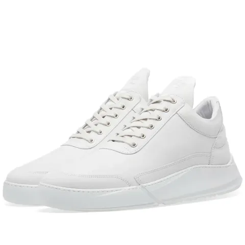 Low Top Sneaker